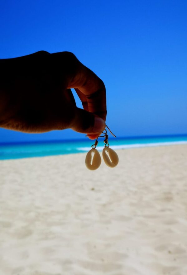Shell Beach Earrings - Image 2